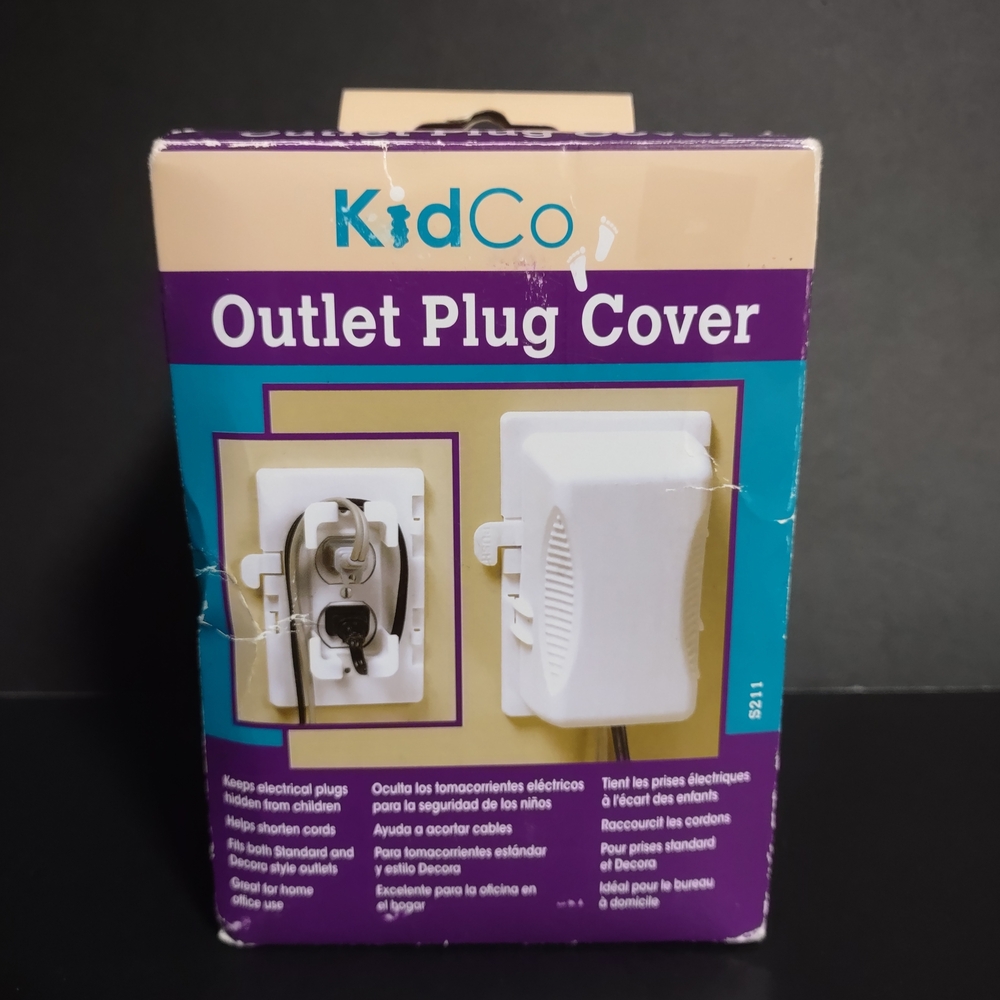 KidCo White Outlet Plug Cover. Keeps Electrical Plugs Hidden From Children!